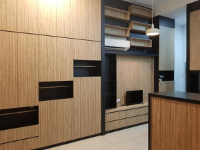 JY Sweet Homestay@Austin Regency(near Toppen Hospital Jusco Lotus tesco water themepark sunway national school)